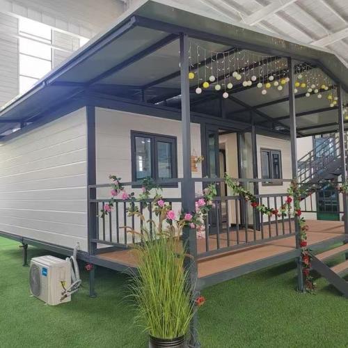 modular-expandable-living-solution